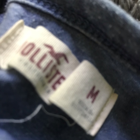 Hollister tee - Picture 4 of 4